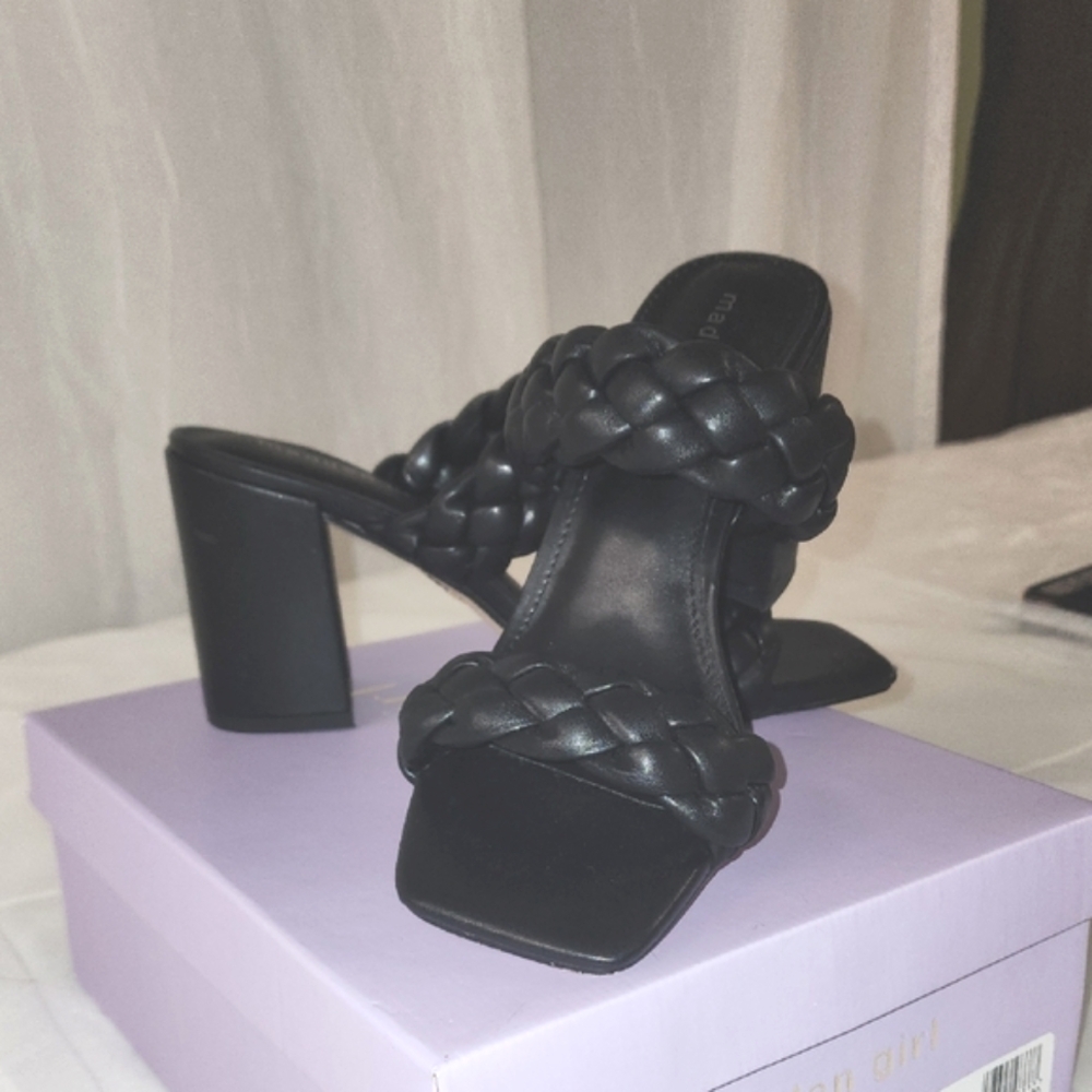 Madden Girl Black Heeled Shoes with Floral Details